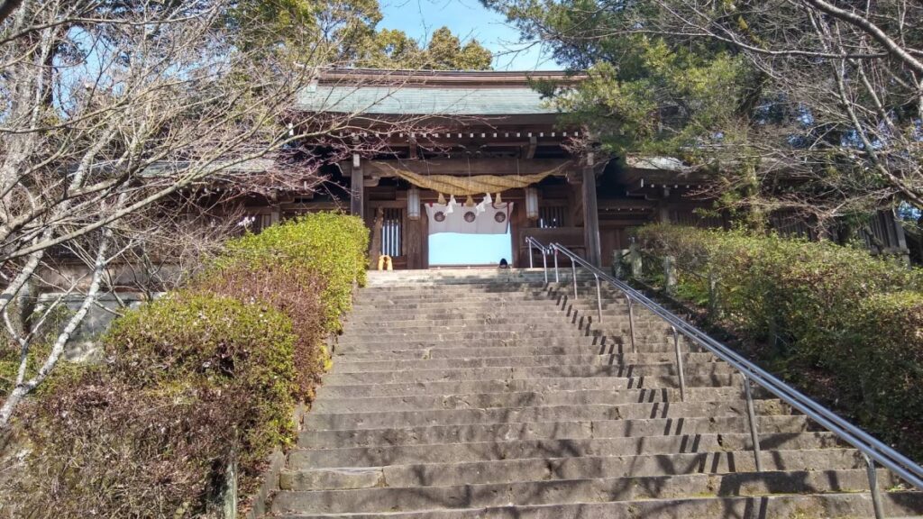 菊池神社の入り口階段
